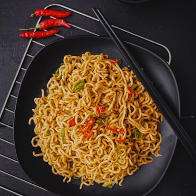 Rara Instant Noodles — Chicken Flavor (Pack of 20)